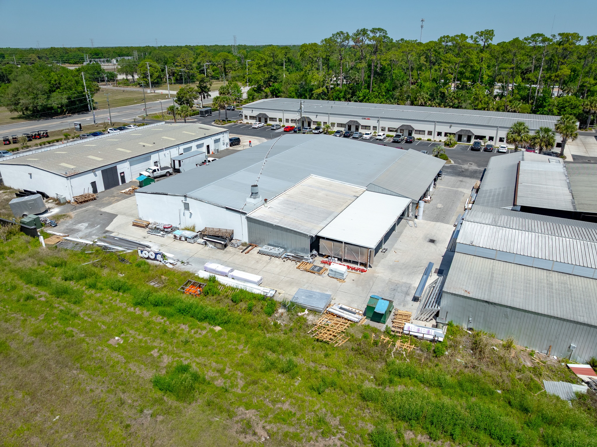 907–909 S Charles Richard Beall Blvd, DeBary, FL